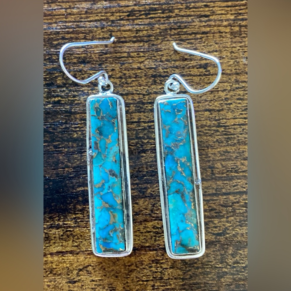 Retangular Southwest Arizona Turquoise Earrings Set In 925 Sterling Silver - Picture 5 of 6